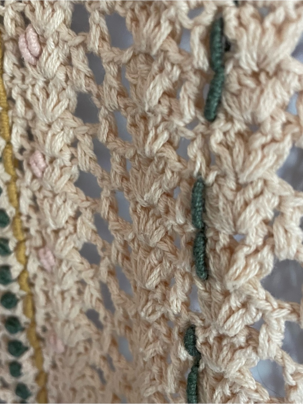 Zara vintage-style crochet open-knit top. - Picture 10 of 13